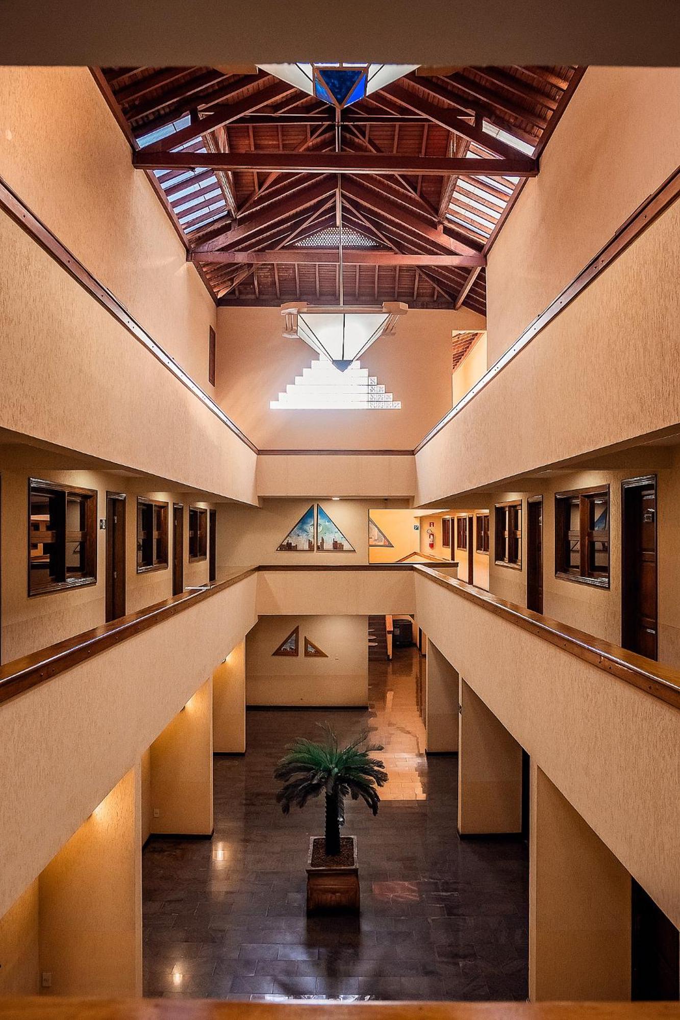 Sakr Hotel Penápolis エクステリア 写真
