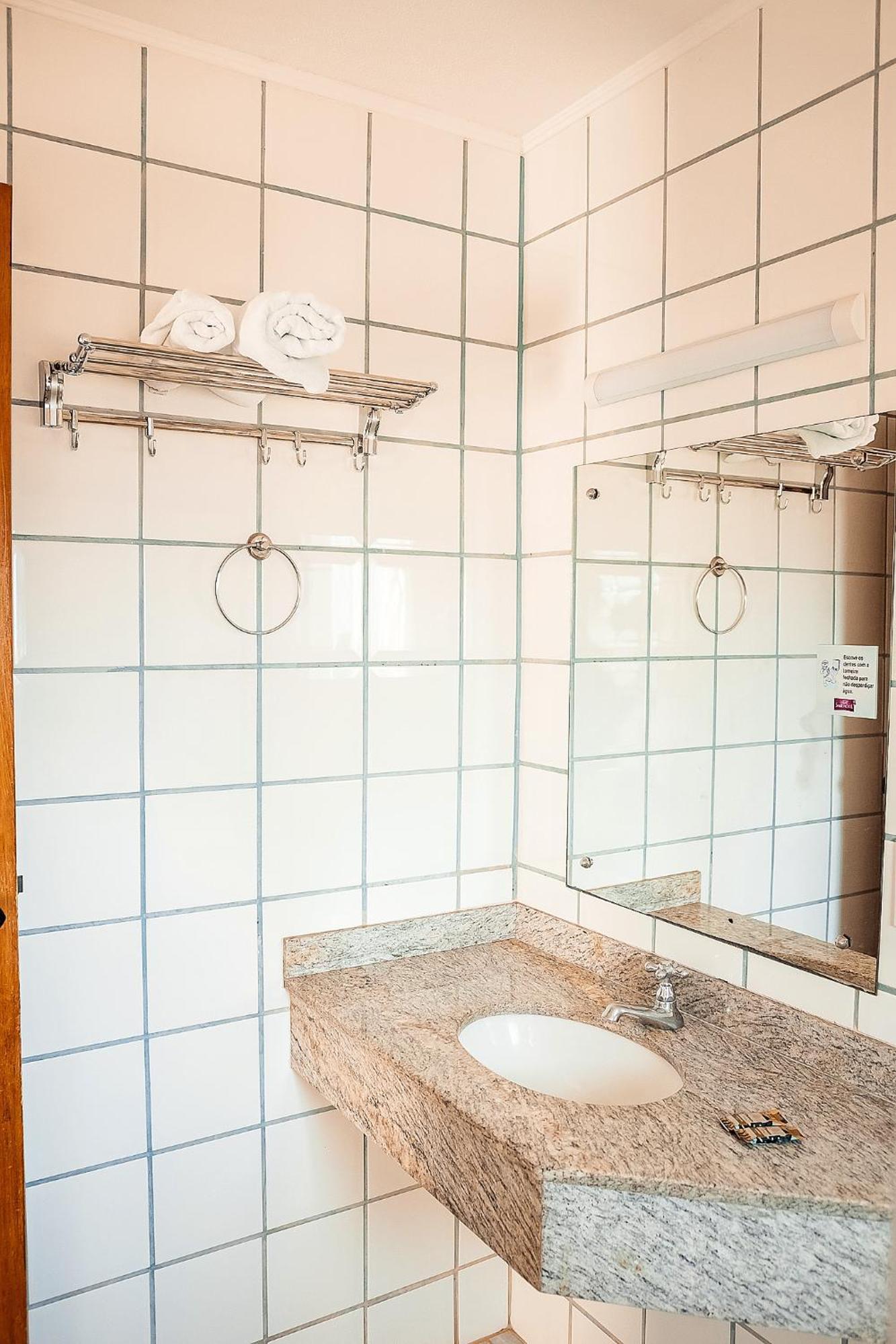 Sakr Hotel Penápolis エクステリア 写真