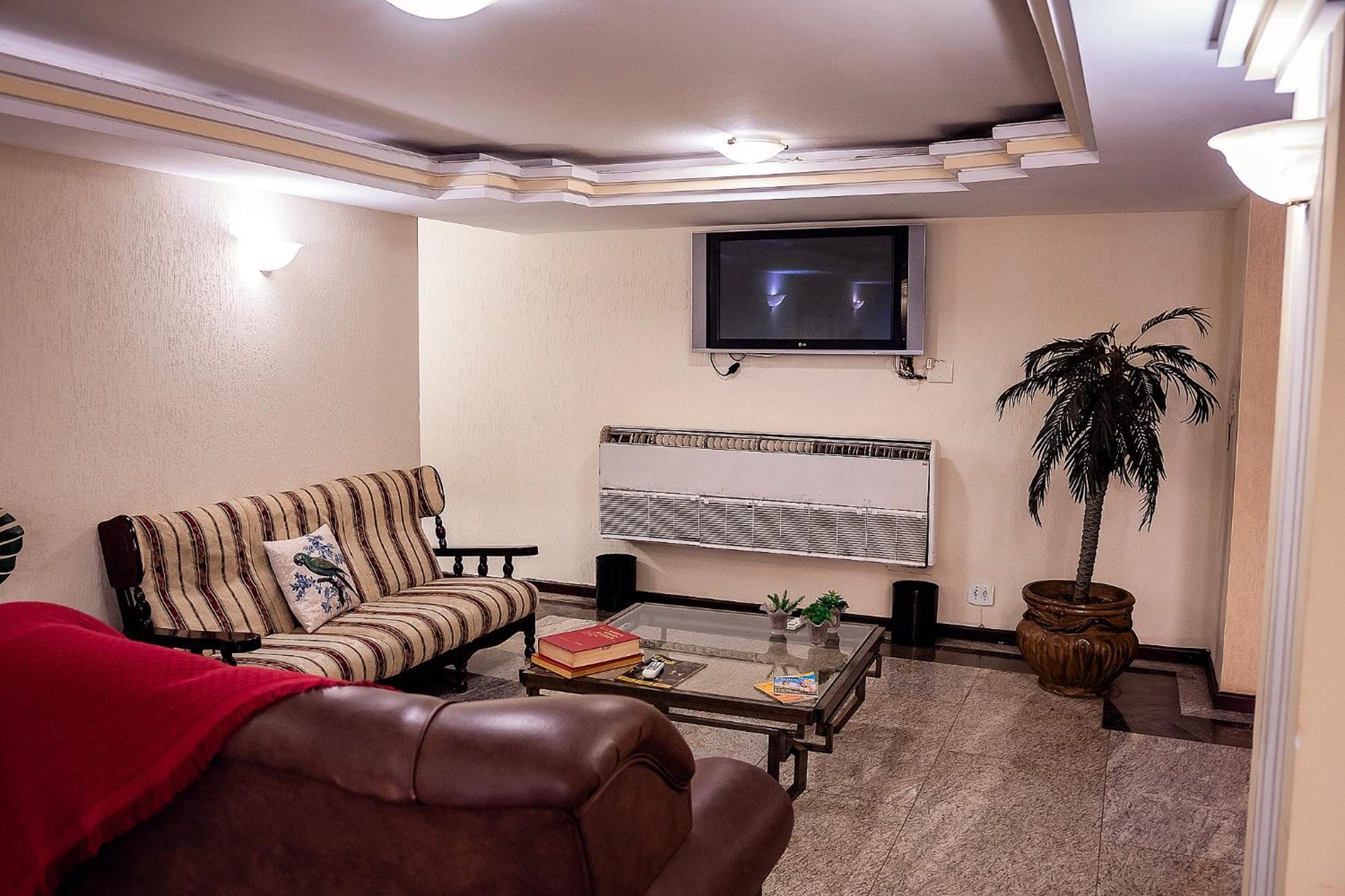 Sakr Hotel Penápolis エクステリア 写真